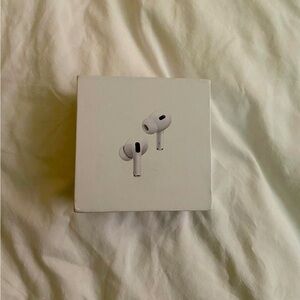 Apple White Wireless Earbuds